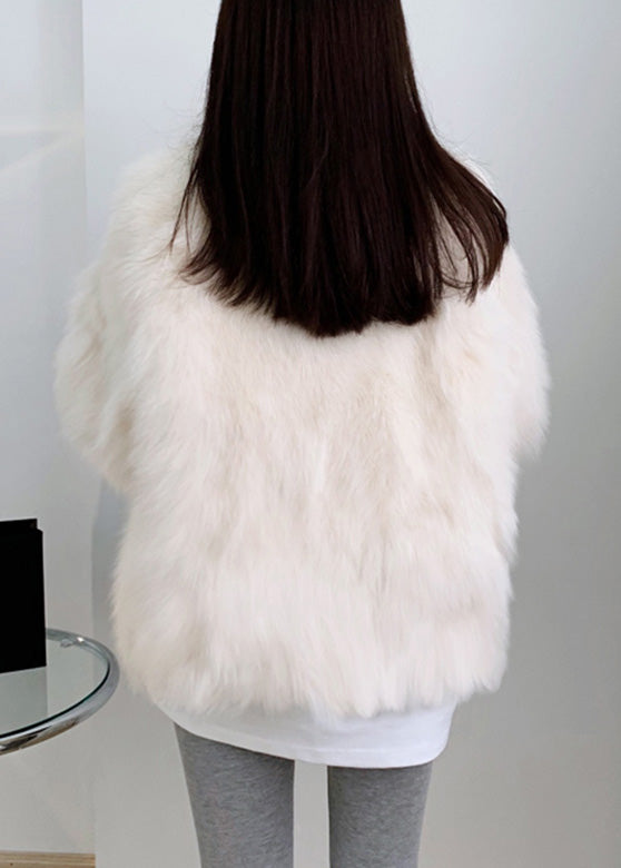 Elegantly Styled Coat for Everyday Wear