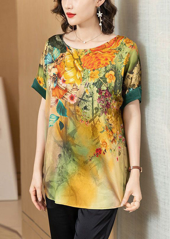 A Vintage Style Shirt with Delicate Timeless Details