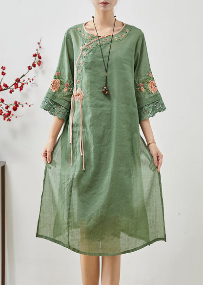 A Vintage Style Dress with Delicate Timeless Details