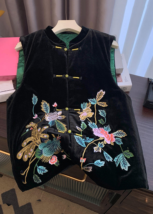 Classic Vintage & Enduringly Stylish Coat