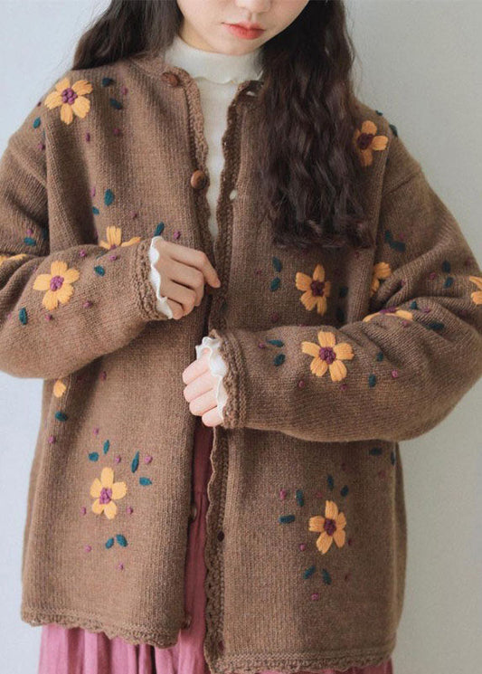 Elegantly Styled Coat for Everyday Wear