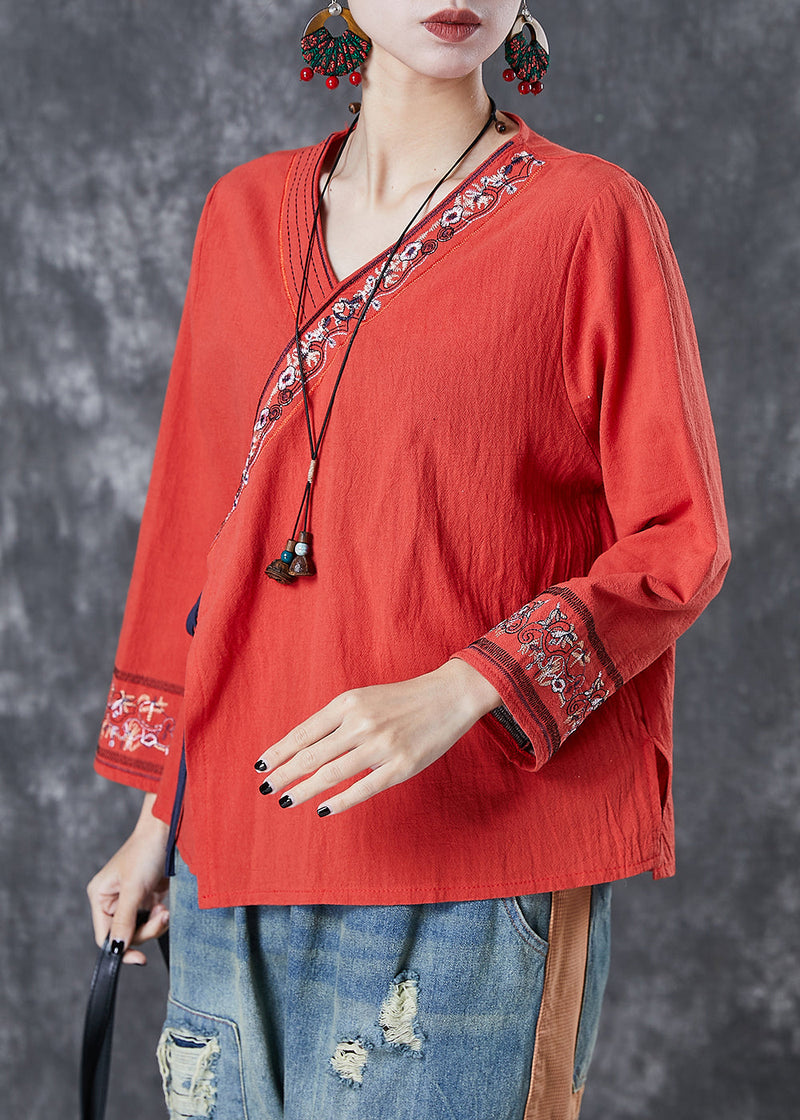 Beautifully Finished Blouse in a Timeless Design