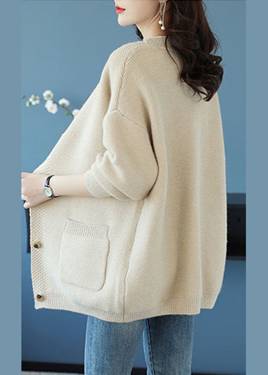 Classic Vintage Coat with a Flattering Fit