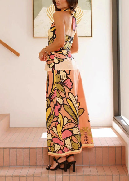 Well Tailored Top with a Graceful Silhouette