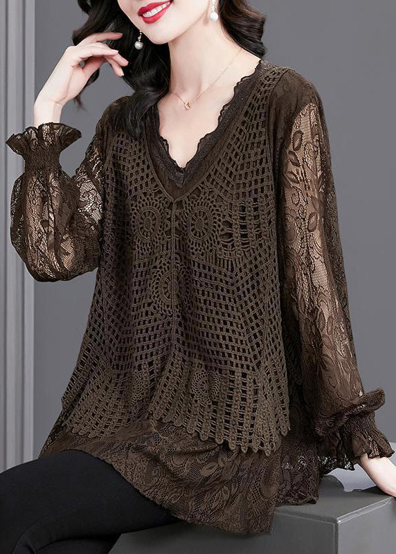 A Vintage Style Shirt with Delicate Timeless Details