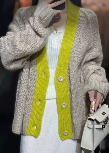 Classic Vintage & Enduringly Stylish Cardigan