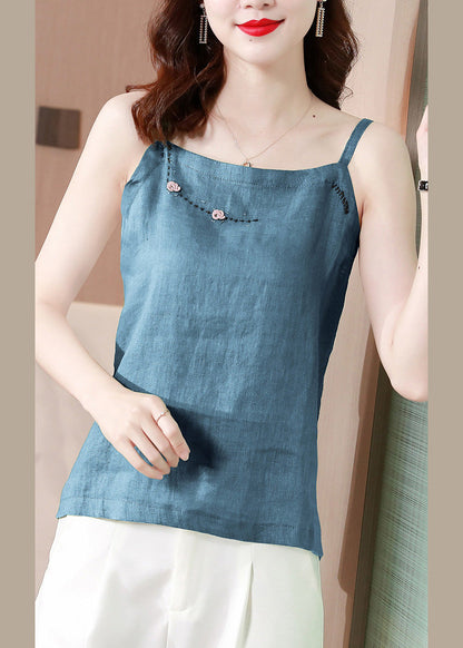 A Vintage Style Top with Delicate Timeless Details