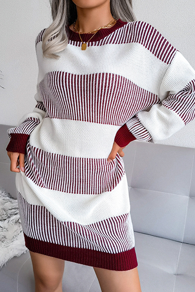 Effortlessly Elegant Sweater with a Timeless Design