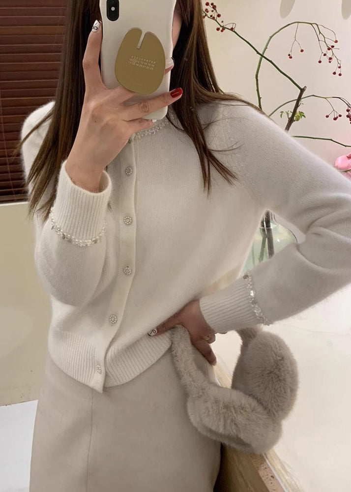 Classic Vintage Cardigan with a Flattering Fit