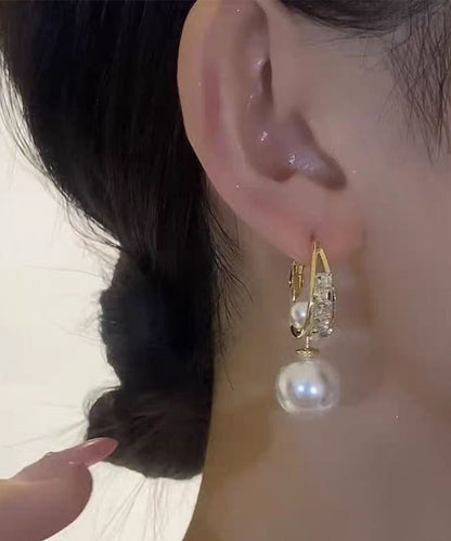 Vintage Handmade Gold Earring