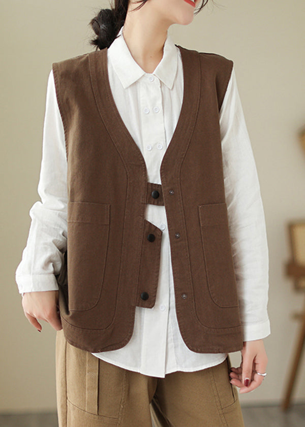 Sophisticated Garment with a Clean Classic Look