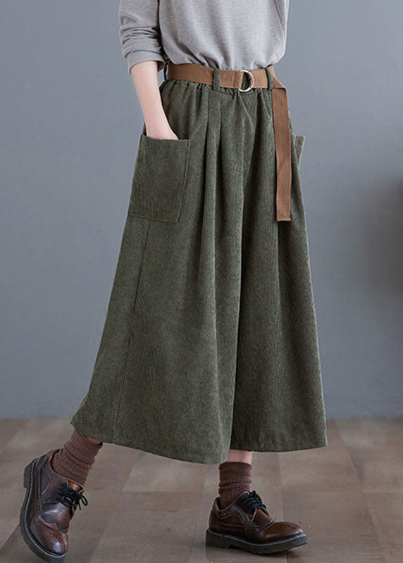 Beautifully Finished Pants in a Timeless Design