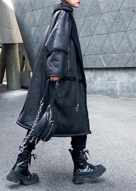 Effortlessly Elegant Jacket with a Timeless Design