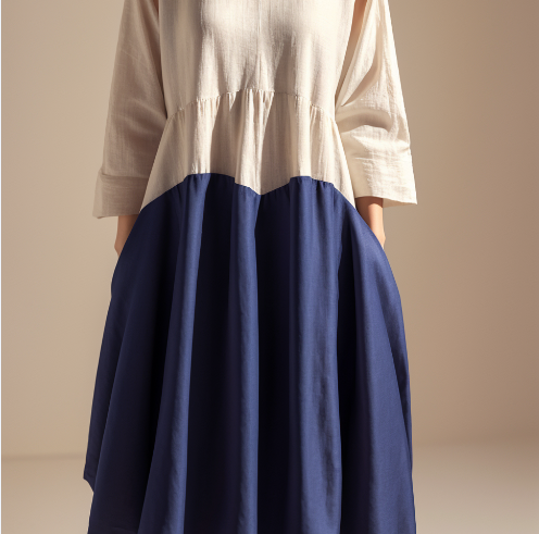 Beautifully Finished Dress in a Timeless Design