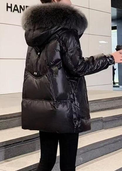 Beautifully Finished Coat in a Timeless Design