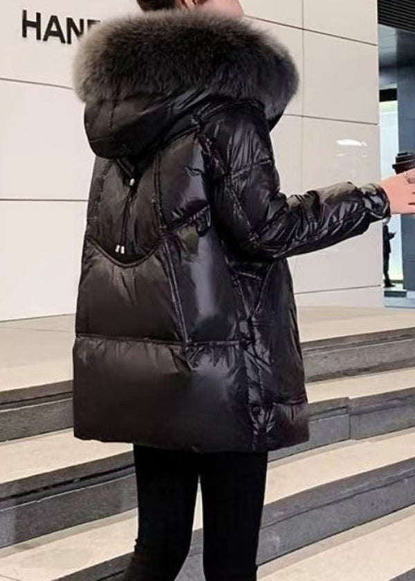 Beautifully Finished Coat in a Timeless Design