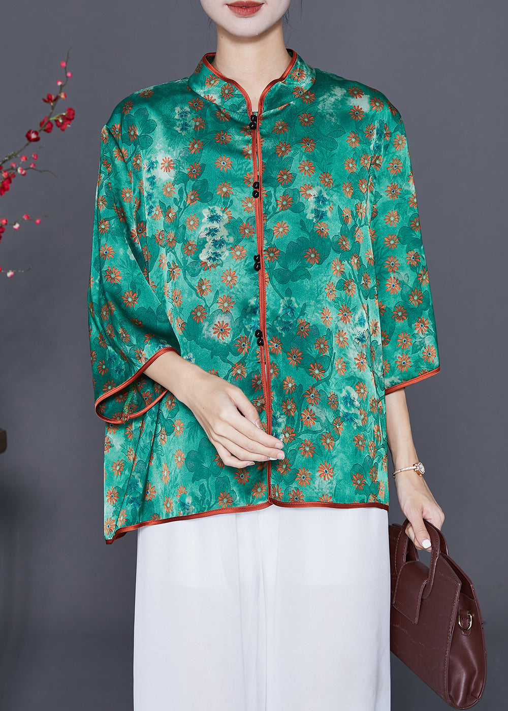 Elegantly Styled Shirt for Everyday Wear