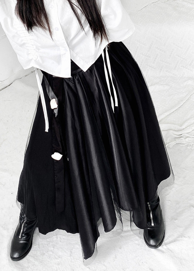 Effortlessly Elegant Garment with a Timeless Design