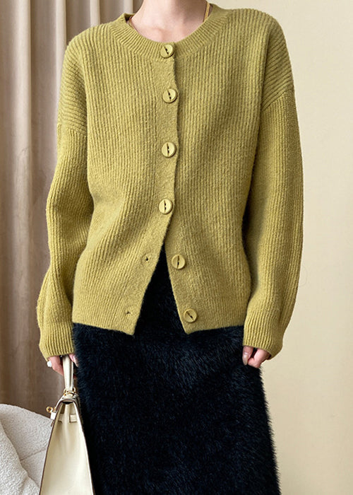Gracefully Styled Coat for Any Occasion