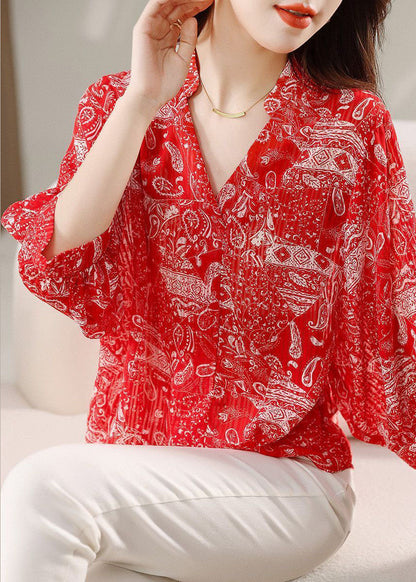Beautifully Finished Blouse in a Timeless Design