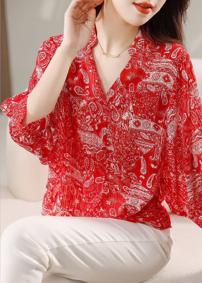 Beautifully Finished Blouse in a Timeless Design