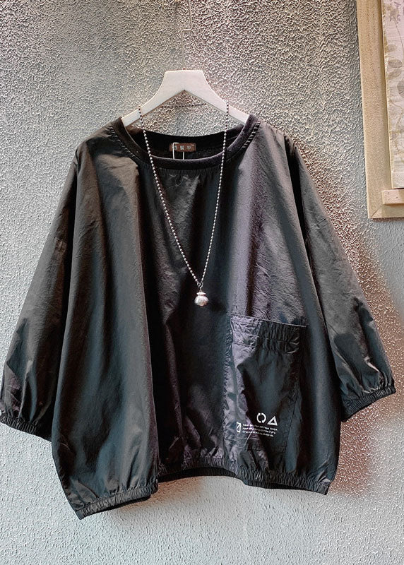 Classic Vintage Shirt with a Flattering Fit