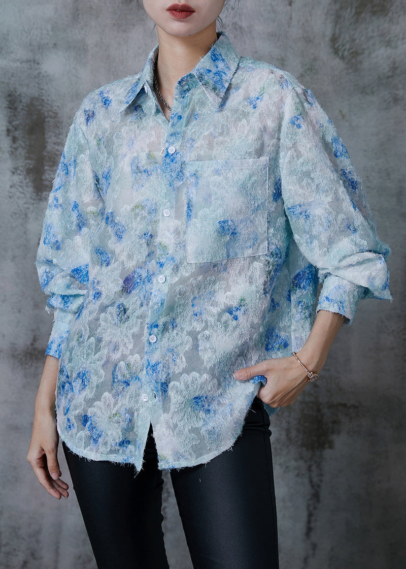 Well Tailored Shirt with a Graceful Silhouette