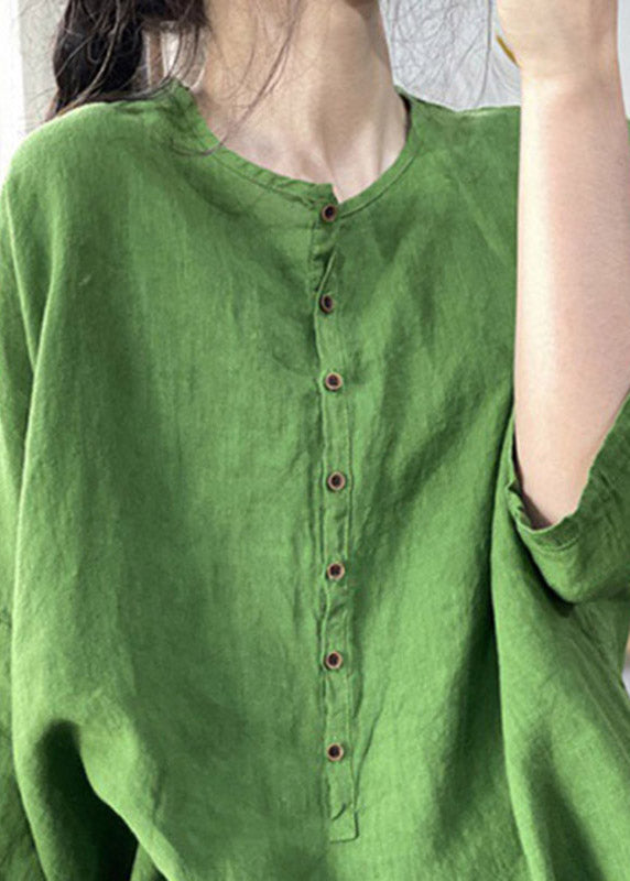 A Vintage Style Top with Delicate Timeless Details