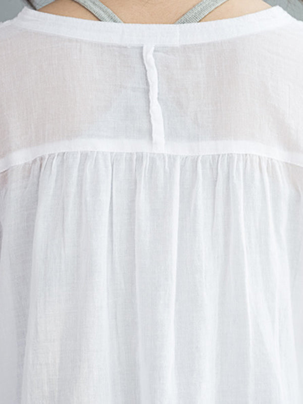 Classic Vintage Blouse with a Flattering Fit