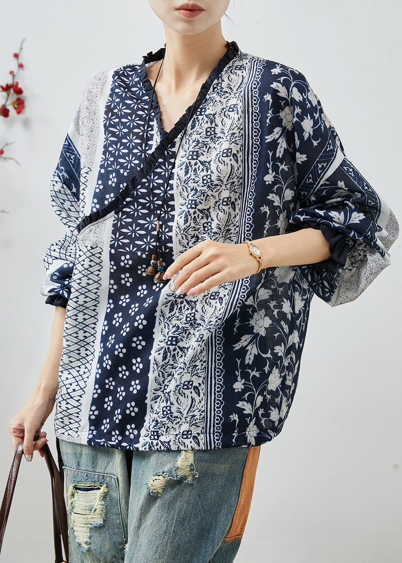 Classic Vintage Blouse with a Flattering Fit