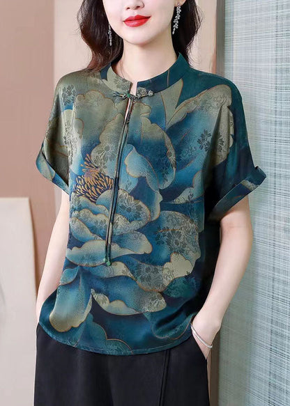 Beautifully Finished Top in a Timeless Design