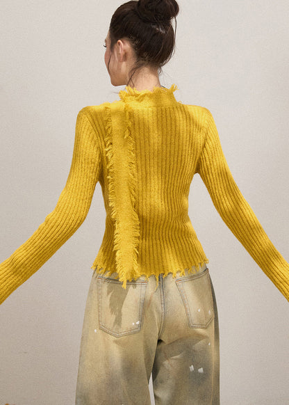 Well Tailored Top with a Graceful Silhouette