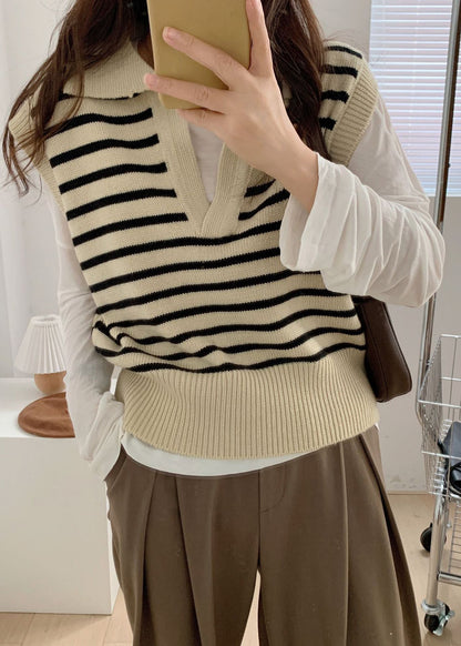 Classic Vintage Top with a Flattering Fit