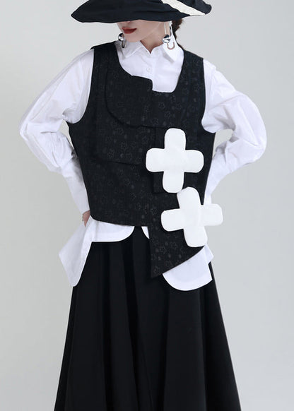 Effortlessly Elegant Garment with a Timeless Design