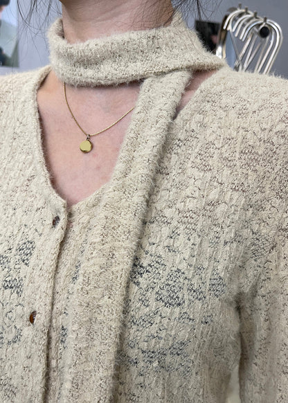 Classic Vintage Top with a Flattering Fit