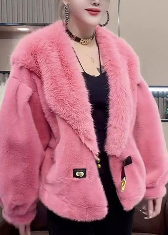 Sophisticated Coat with a Clean Classic Look