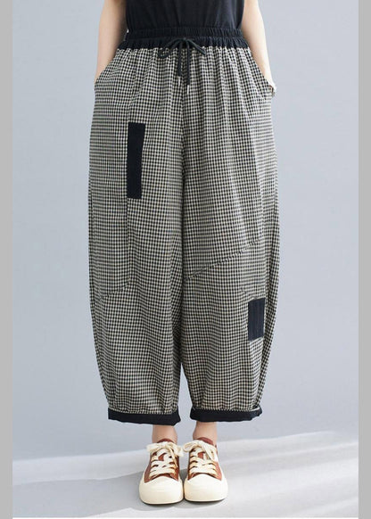 Well Tailored Pants with a Graceful Silhouette