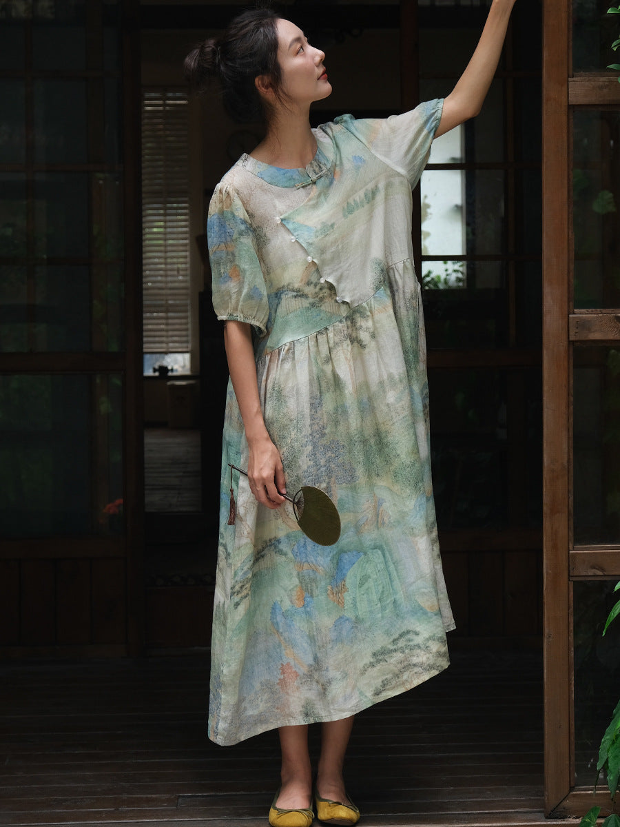 Beautifully Finished Dress in a Timeless Design