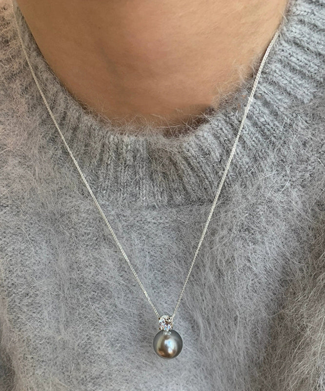 Romantic Silver Necklace for Special Moments