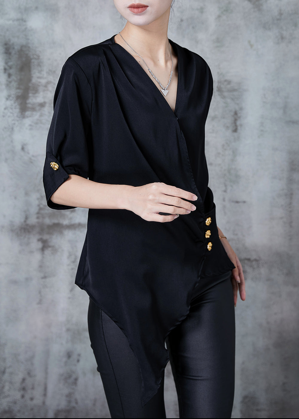 Beautifully Finished Shirt in a Timeless Design