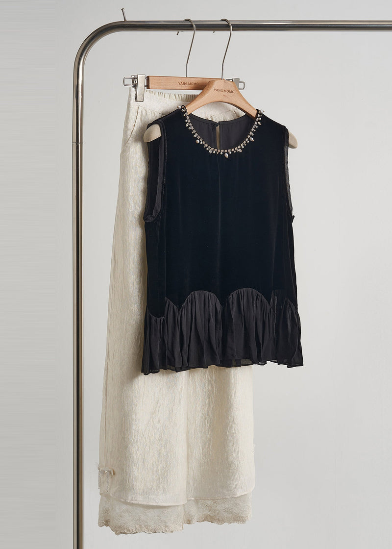 Classic Vintage & Enduringly Stylish Garment
