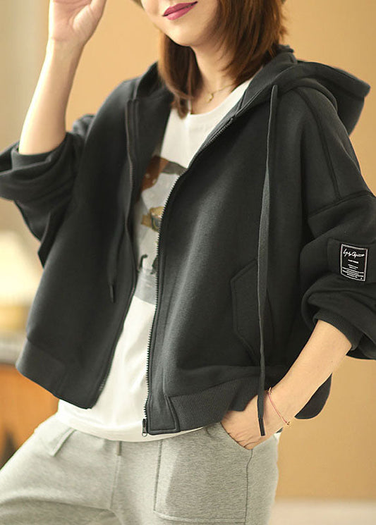 Effortlessly Elegant Jacket with a Timeless Design