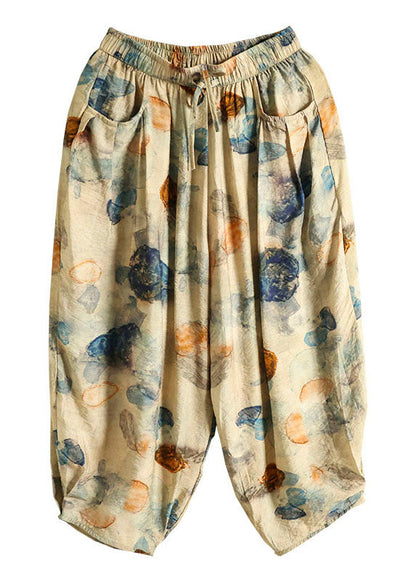 Effortlessly Elegant Pants with a Timeless Design