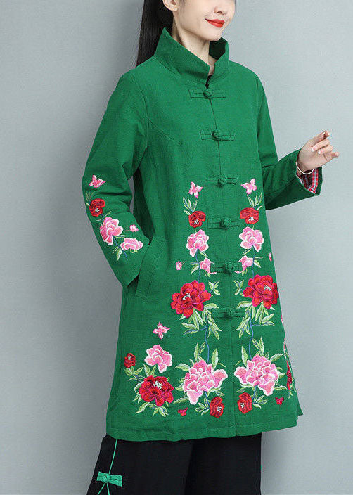 Classic Vintage Coat with a Flattering Fit