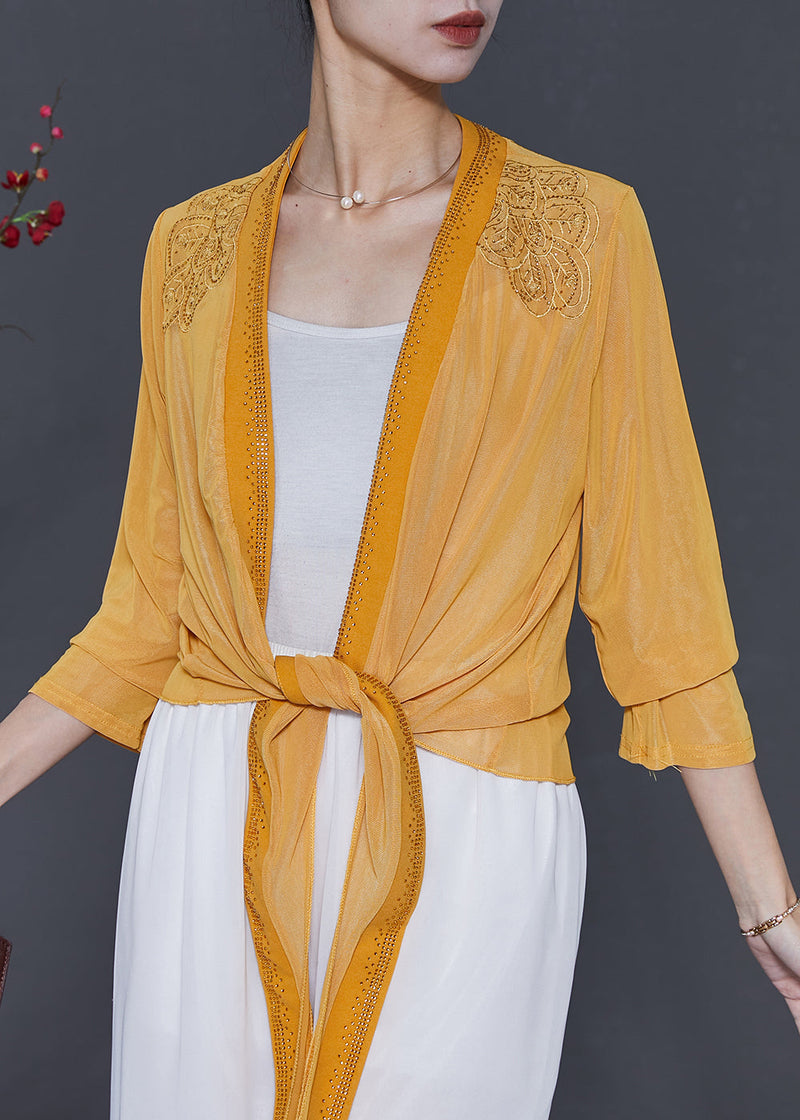 Effortlessly Elegant Cardigan with a Timeless Design