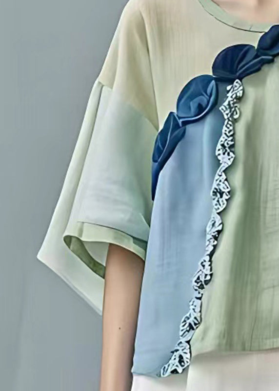 Polished Top with an Effortless Classic Look