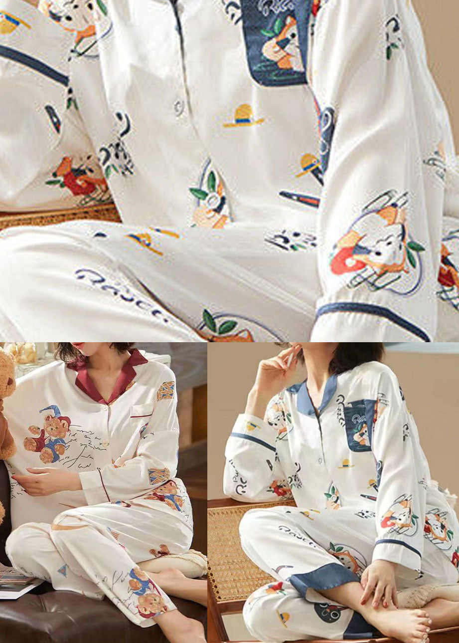 Finely Styled Garment with a Classic Vintage Look