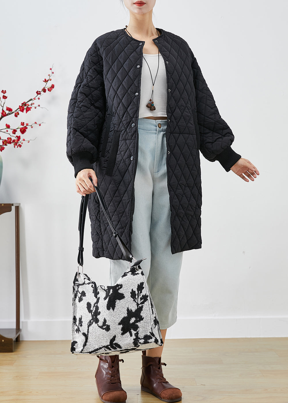 Beautifully Finished Coat in a Timeless Design