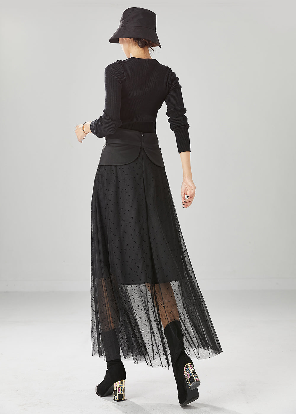 Beautifully Finished Garment in a Timeless Design