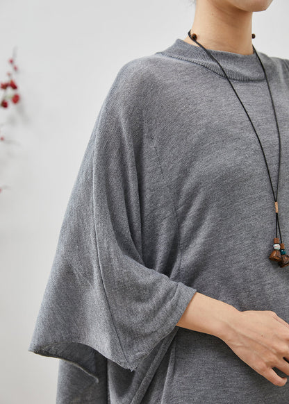 Effortlessly Elegant Top with a Timeless Design